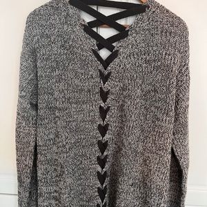 Dex sweater